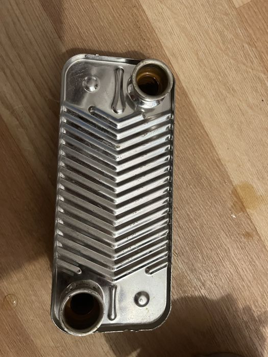 Продам вторичный теплообменик Навьен