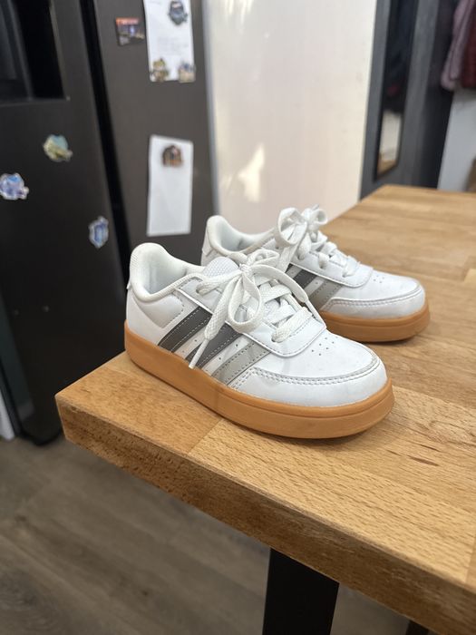 Adidas 28.5  noi