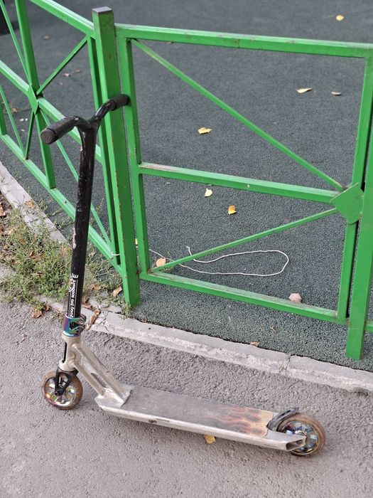 Продам трюковой самокат