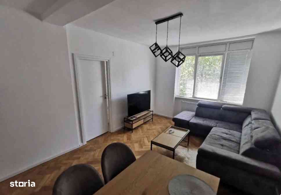 Apartament de închiriat strada Horea