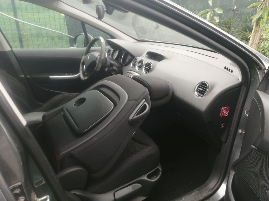 Dezmembrez Peugeot 308 sw, 2009, 1.6