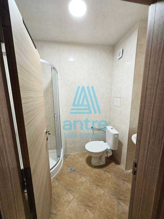 Двустаен апартамент в кв. Дружба 1