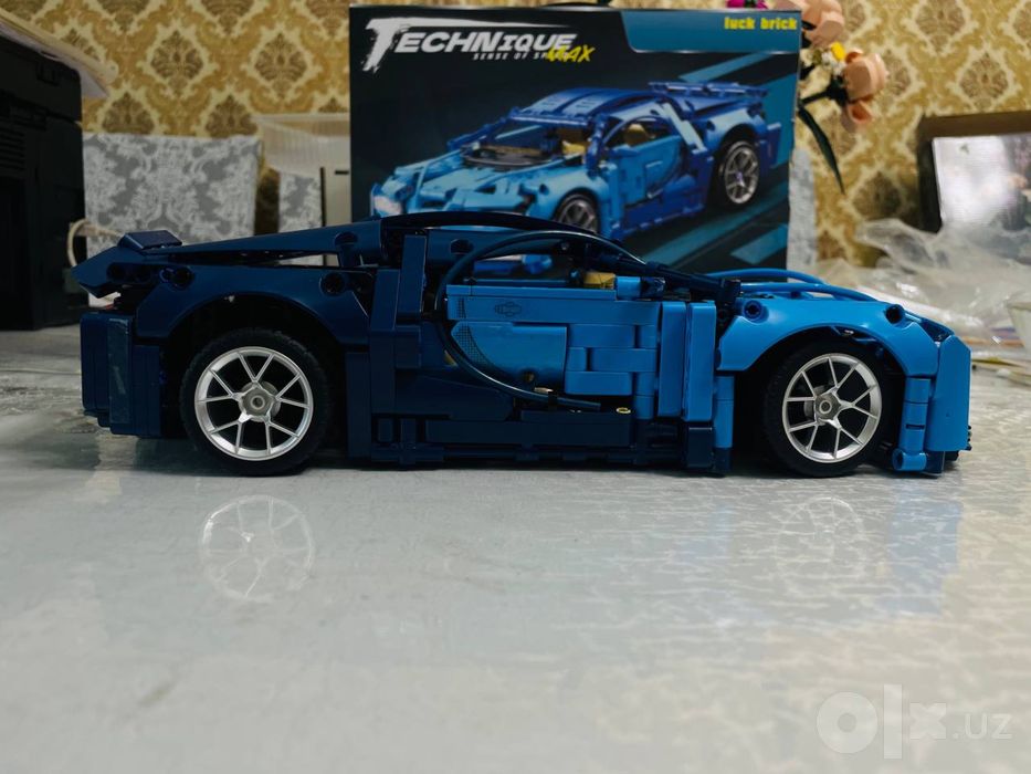 Конструктор, Bugatti Chiron, более 1400 деталей, Собранный.
