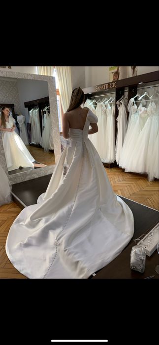 Rochie de mireasa Pronovias