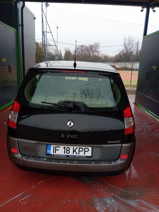 Vând scenic 2 1.5 dci 6 trepte 106 cp