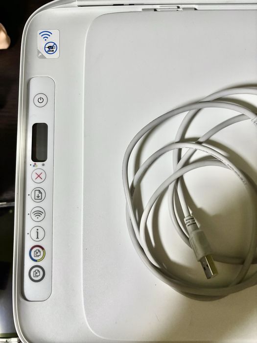 Imprimantă HP DeskJet 2710e All-in-One