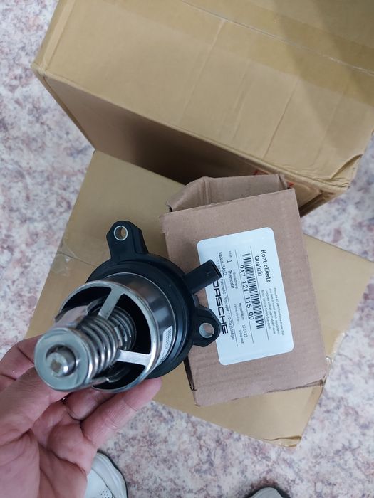 Термостат оригинал на Porsche cayenne, Porsche panamera