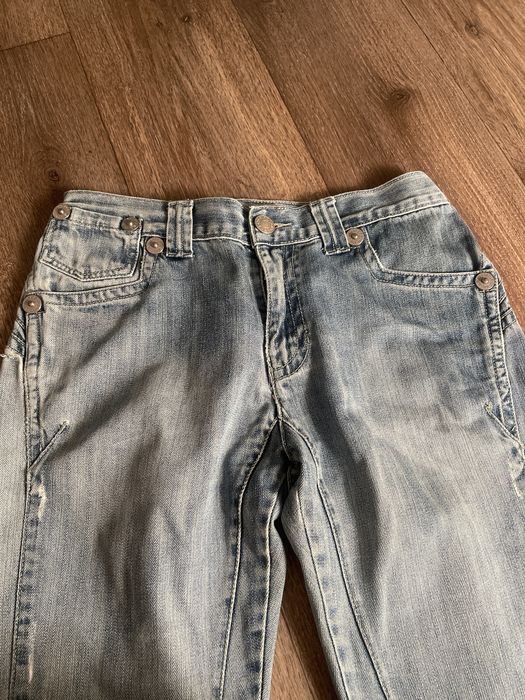 Винтажные джинсы от бренда DsquaRed2