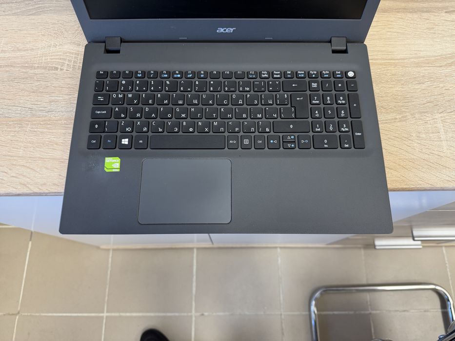Лаптоп Acer Aspire E5-532 - 15,6 инча, отличен