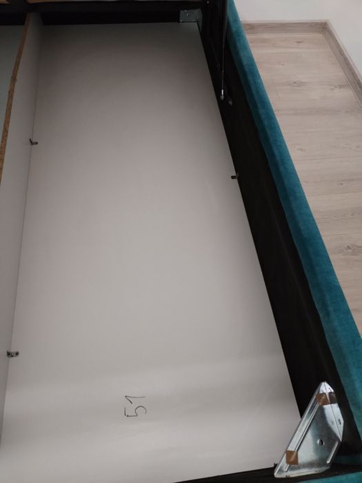 Pat cu lada depozitare + saltea 160*200 cm