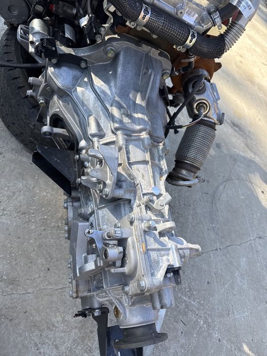 Cutie de viteze motor 3.0  iveco 2024 noua