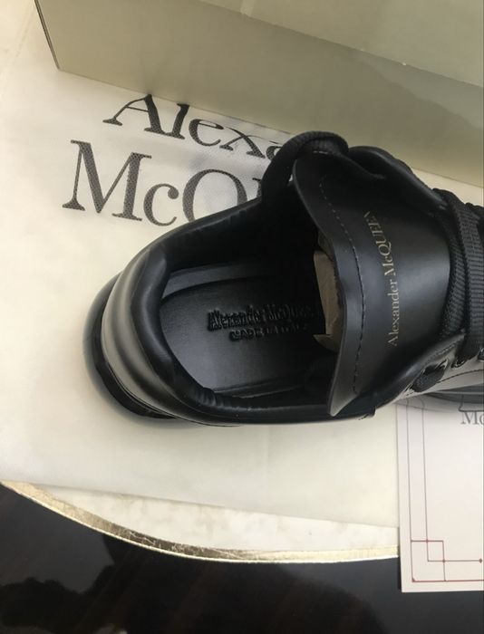 Adidasi Alexander McQueen noi