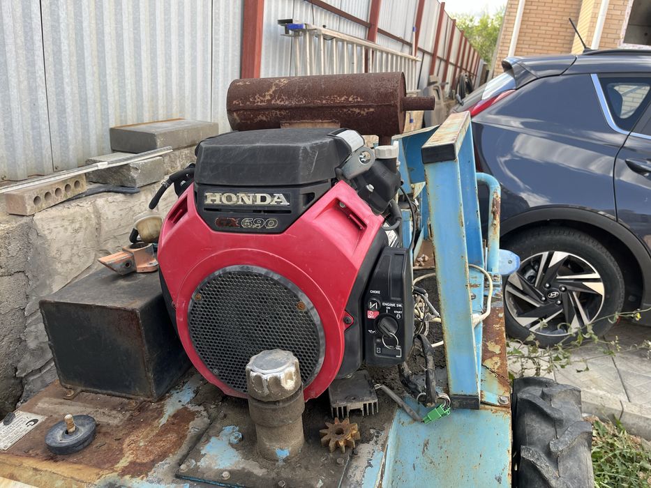 Продам траншеекопатель бара