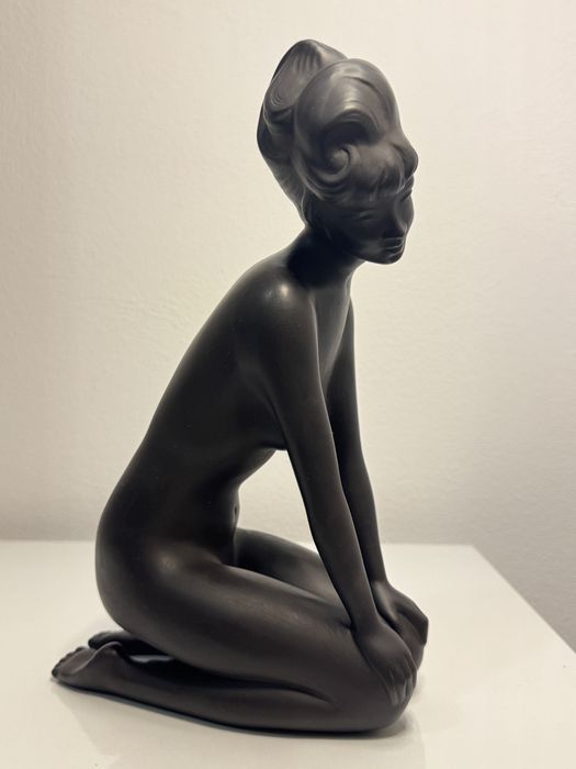 Statueta teracota Terra Sigilatta Arthur Moller. Sculptura lut.