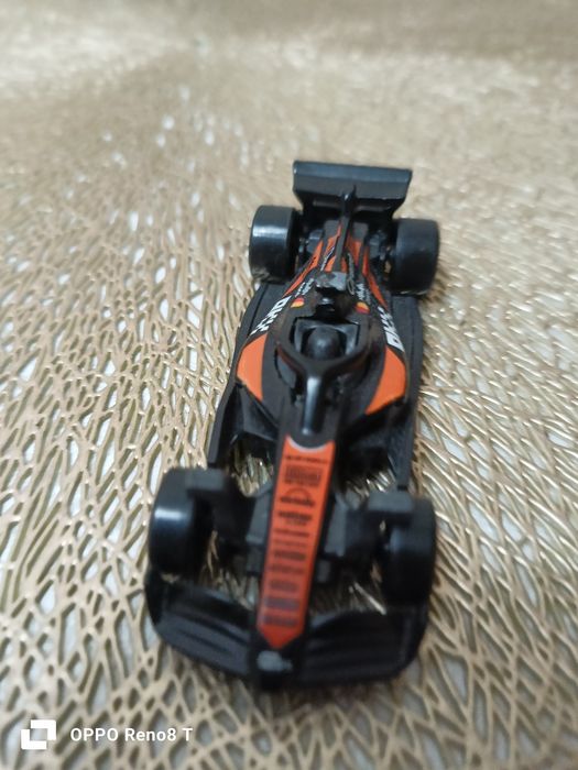 Hot wheels original  берете 2-3 скидка