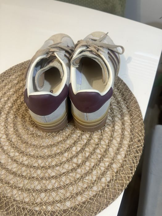 Дамски маратонки -70€