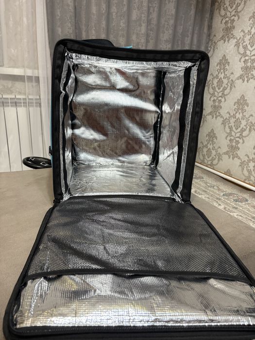 Продам сумку Wolt