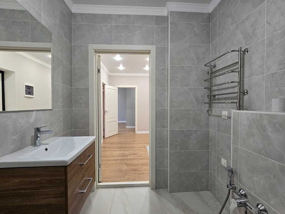 Продам 1 ком квартиру Варламова 27В