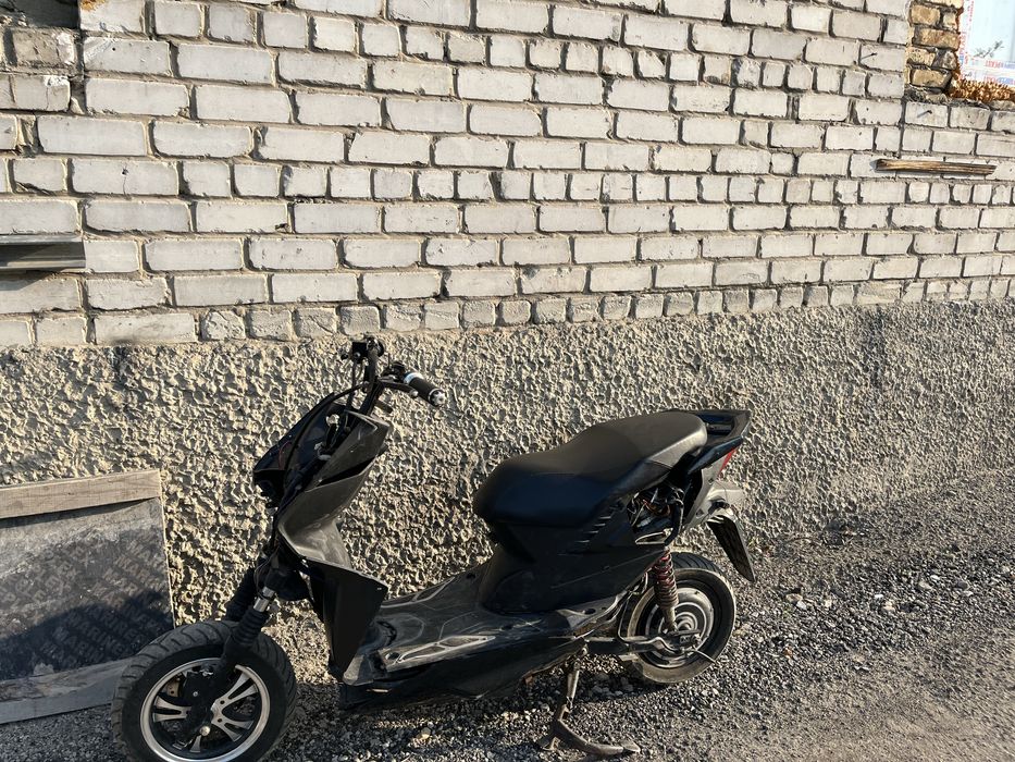 Продам электрический мопед