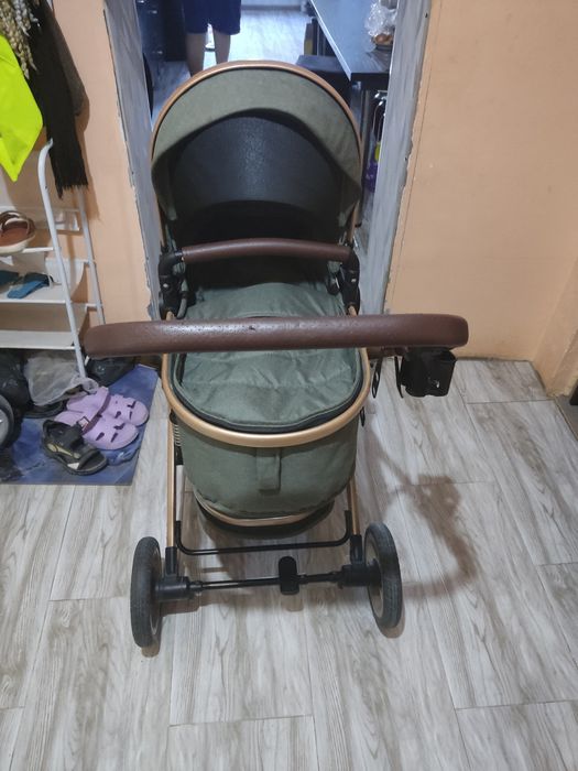 kolyaska transformer sotiladi