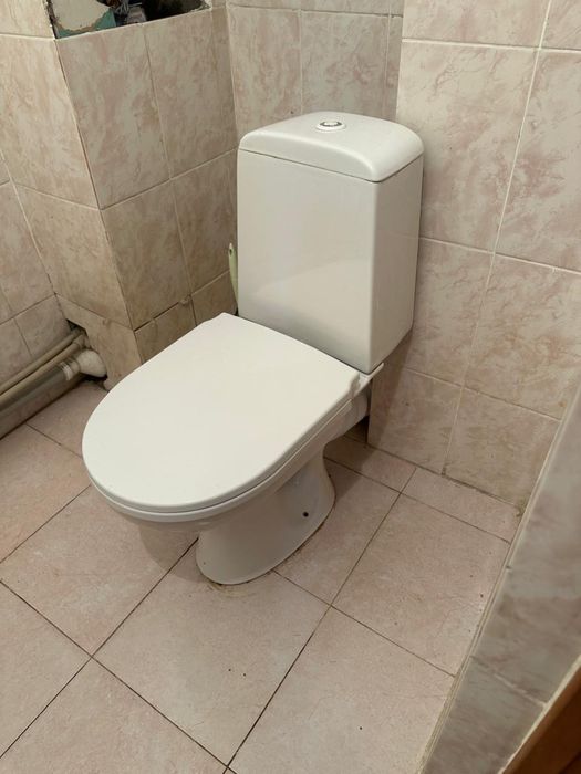 Продам туалет.