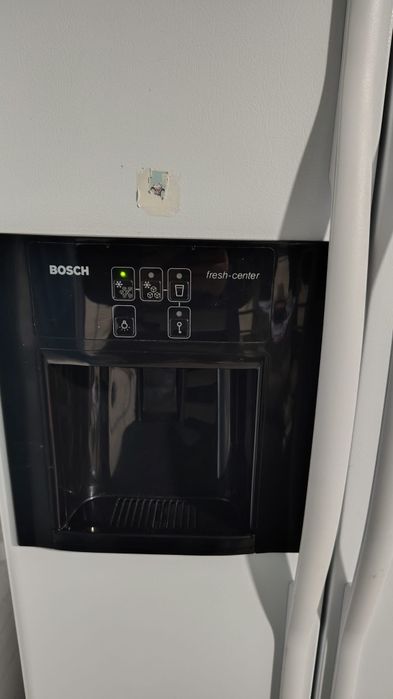 Frigider side by side Bosch