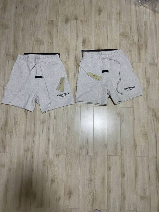 Шорты Fear of God Essentials

Размер: M
Цвет: белый

Состояние: новые