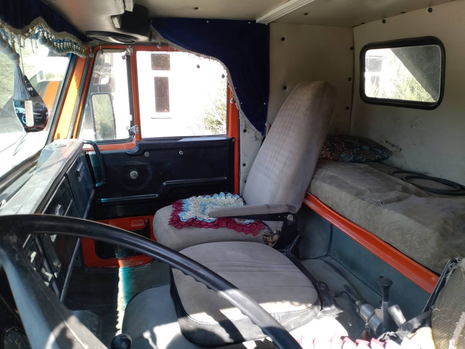 Kamaz 1987 sotiladi srochni arzoniga