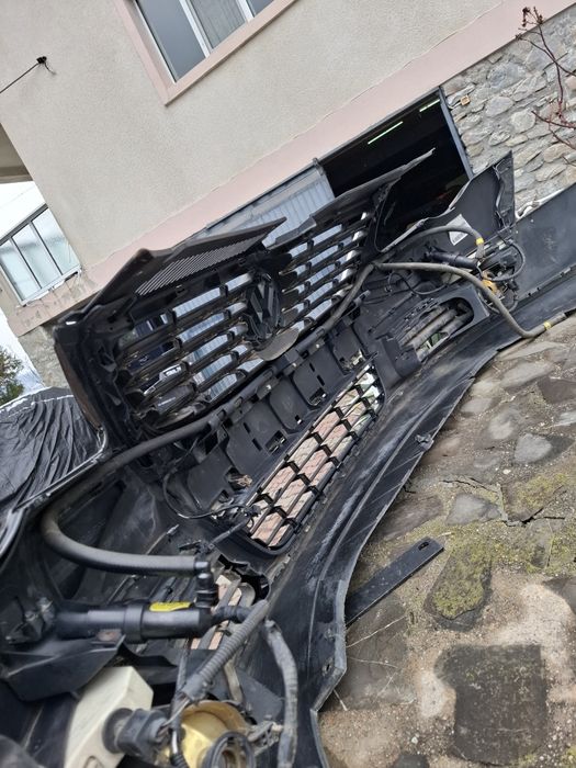 Vând bara fata VW PASSAT B6 originala cu spalatoare