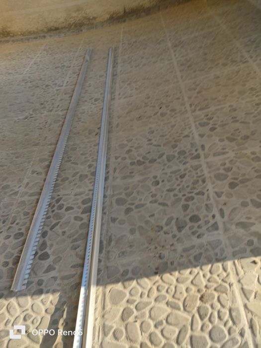 Продам пороги новые.