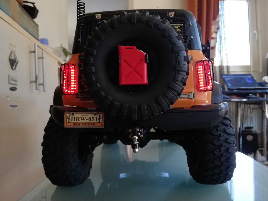automodel crawler analog TRX4 Ford Bronco 1/10