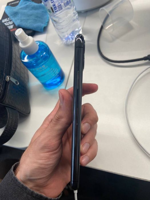 Iphone 11 pro max 64gb с коробкой