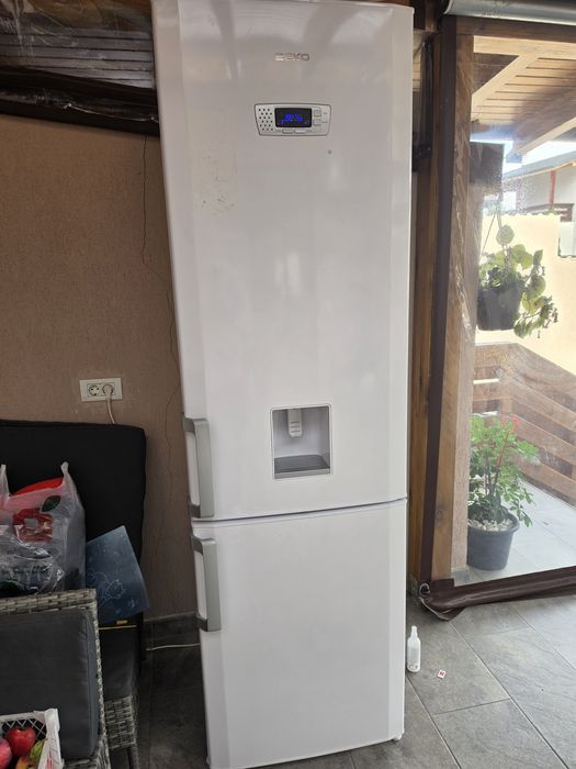 Frigider Beko 420Litri