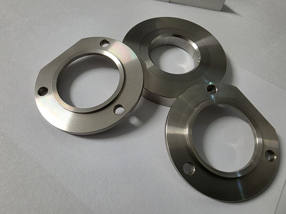 Atelier prelucrări prin așchiere • Strung • Freză • CNC