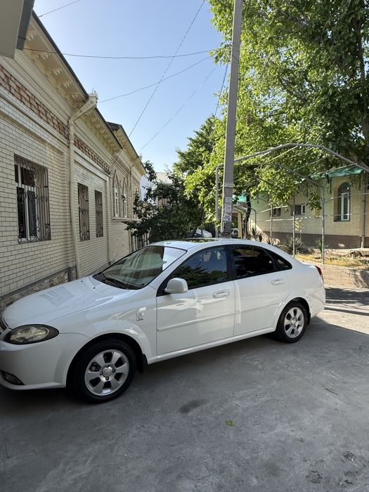 Gentra 3 pozitsiya avtomat