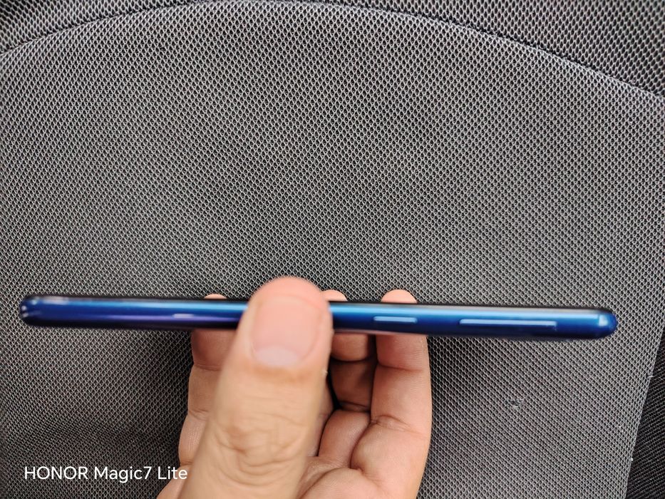 Vând Samsung A20 e