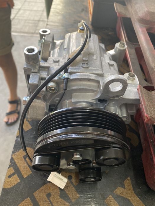 Зареждане на Автоклиматици и ремонт