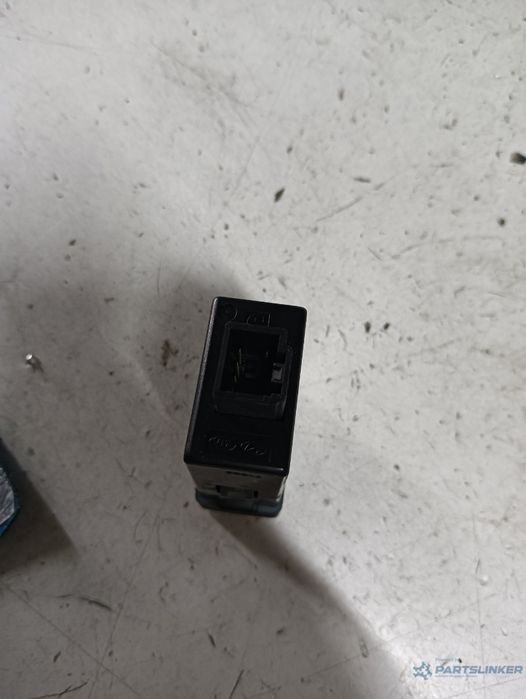 Reglaj Faruri Hyundai Sonata Vi (Yf) [ 2009 - 2015 ] Oem 751U00080