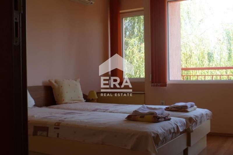 Дава се под наем Къща в с. Близнаци, Област Варна - 290 кв.м за 1000 € - Снимка #4