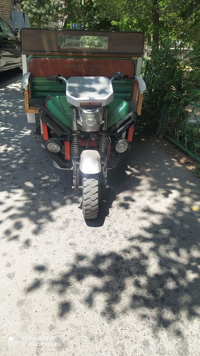 Elektro skuter sotiladi