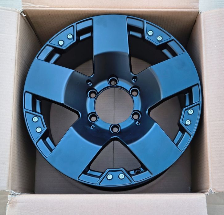 Jante Off Road  6 x 139.7 R17 pt Ford Ranger Nissan Toyota Mitsubishi