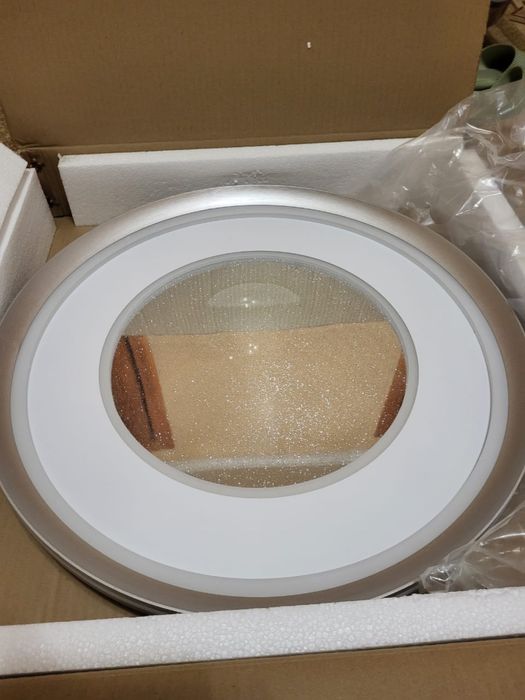 Люстра потолочная!