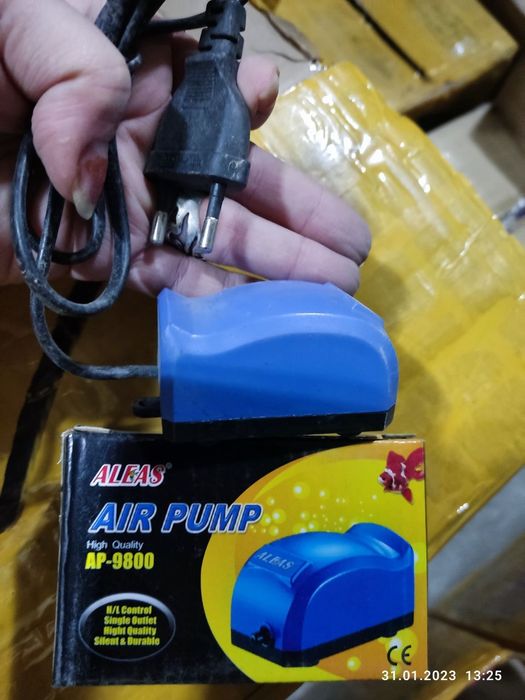 Всё для аквариума и пруда