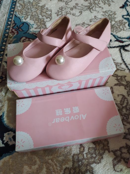 Bolalar tufligi sotiladi Xitoy mahsuloti 30 razmer xolati alo