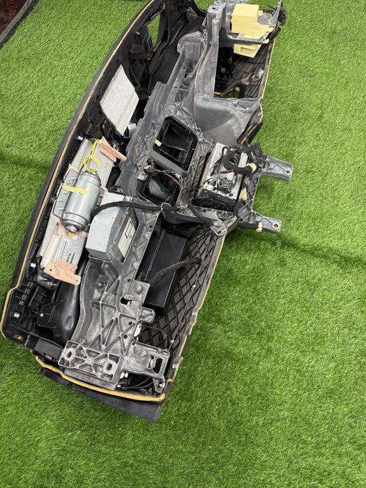 Кожанная панель торпеда торпедо от bmw x5 e70 x6 e71 х5 е70 е71