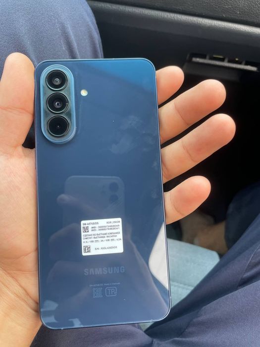 Ayfon 12 aybi radnoy steklo arqa kriwka singan . Not20ultra5g.a57