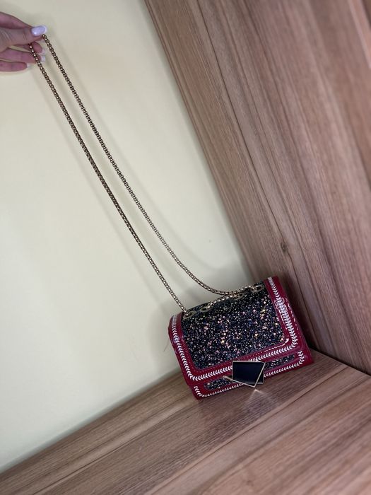 Дамска чанта