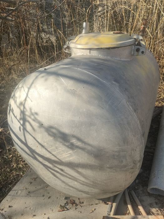 Продам алюминий бочка