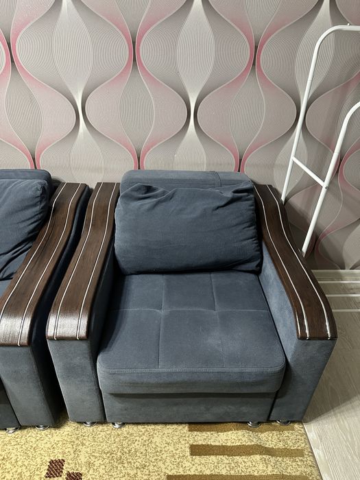 Продам диван  3-2-1