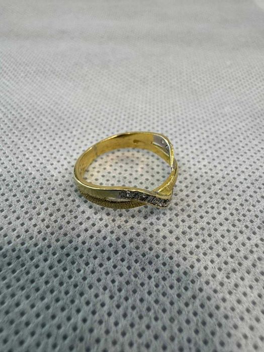 (Ag41) Inel aur, 18K B5857 - Certificat de garanție!